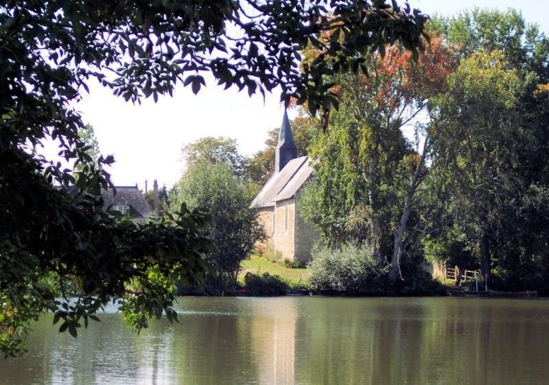 ホテルLe Relais De La Caleche Saint-Denis-dʼAnjou エクステリア 写真